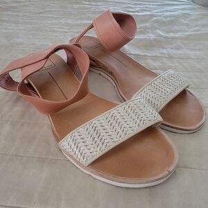 Dolce Vita Vivian Sandal | Pink/Tan | Size 9